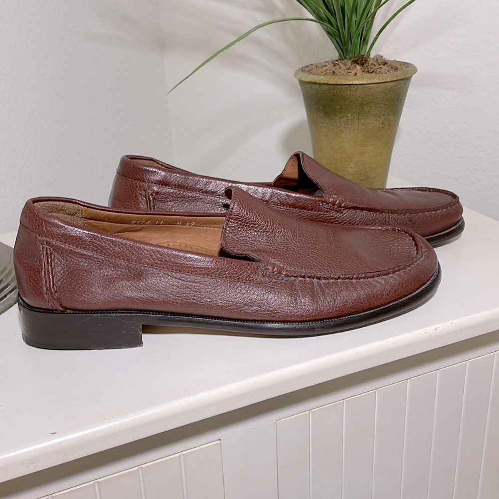 Cole Haan  brown leather shoes size 11